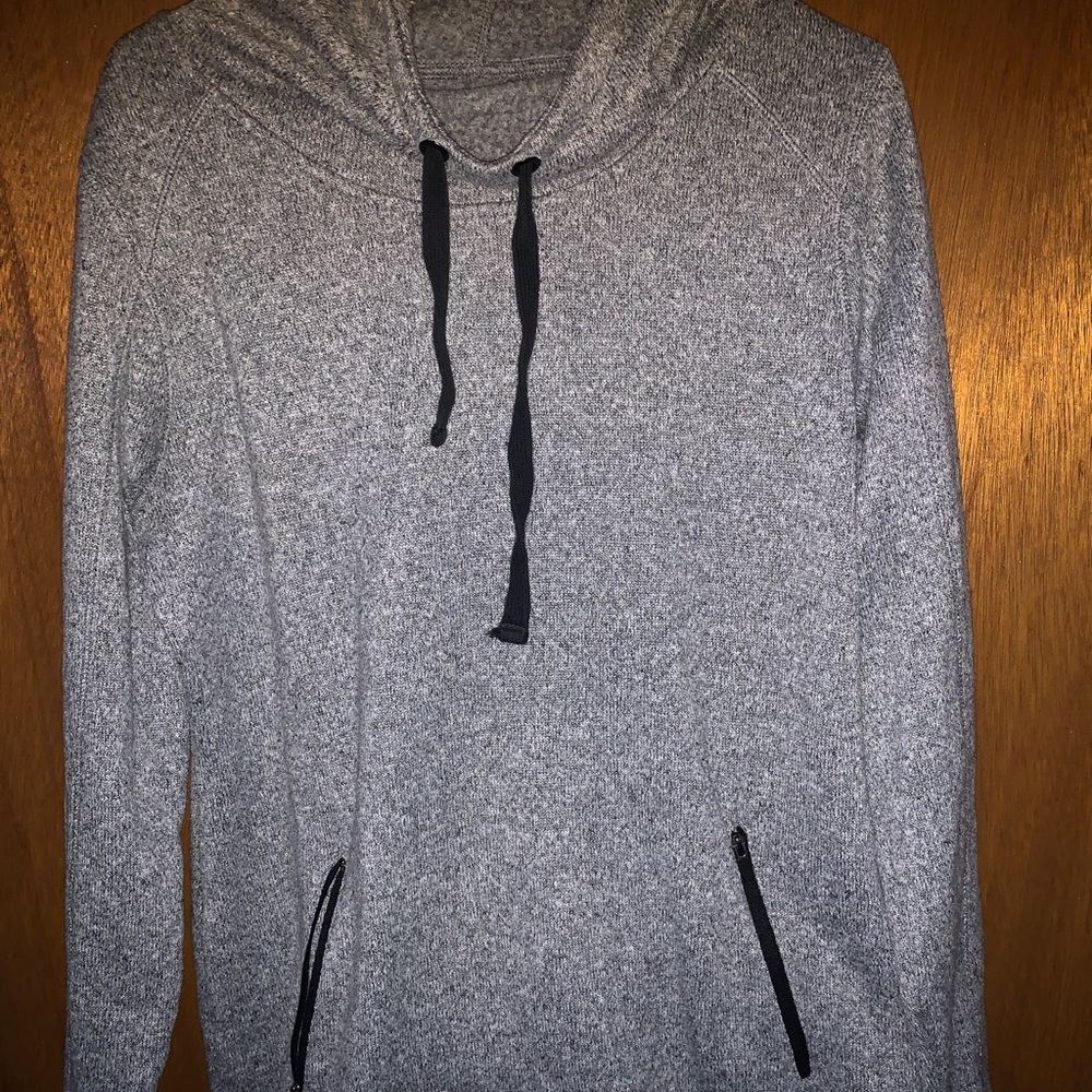 Long neck grey Old Navy Active hoodie